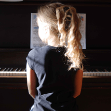 Summer’s Coming! Should Your Child Take a Break from Music Lessons?
